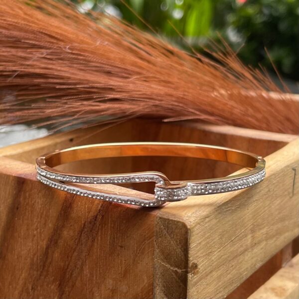 Twilight Clasp Bangle